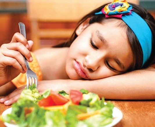 7 formas para vencer a falta de apetite infantil
