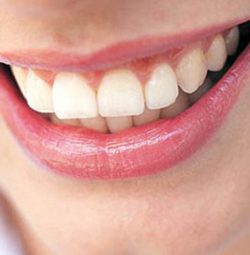 Obtenha um sorriso brilhante Sorriso brilhante