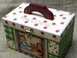 Decoupage em madeira