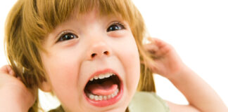 Filho sózinho em casa