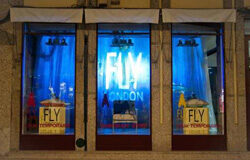 FLY_pop_up_store