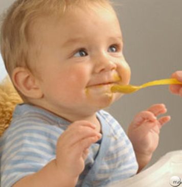 Bebé com menos de 4 meses