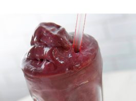 Batido de açai e iogurte