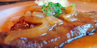 Receita de figado de vitela gratinado á italiana