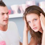 Deixe-o a rebentar de ciúmes, não custa mesmo nada Deixe-o a rebentar de ciumes