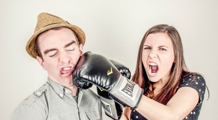 A base de um relacionamento é a comunicação entre o casal A base de um relacionamento é a comunicação entre o casal