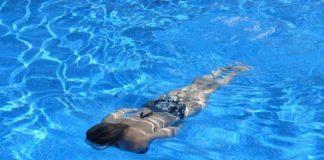Mergulhar no perigo das piscinas