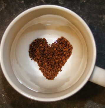 Pequeno almoço romântico para o Dia de São Valentim