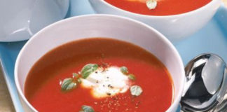 Receita de Creme de tomate com natas