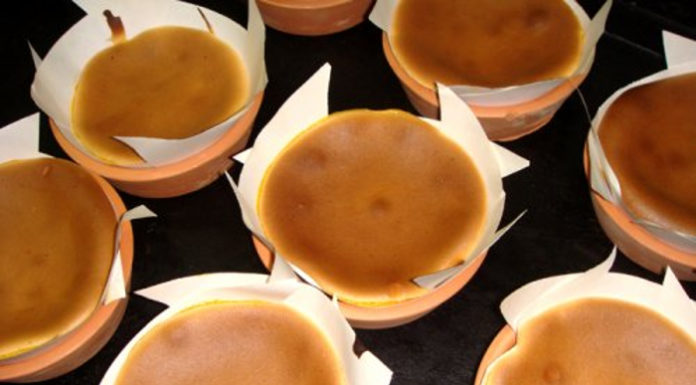 Pão-de-Ló de Alfeizerão e Ovos-Moles de Aveiro Pão-de-Ló de Alfeizerão e Ovos-Moles de Aveiro