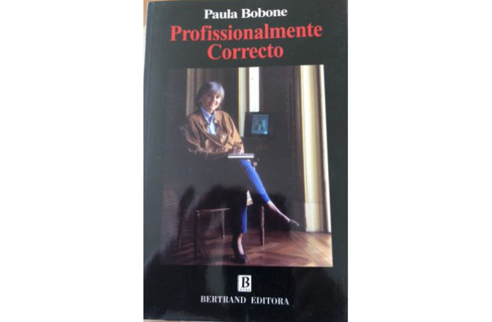 Profissionalmente correto de Paula Bobone