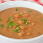 Receita de Sopa de feijão vermelho com couve galega