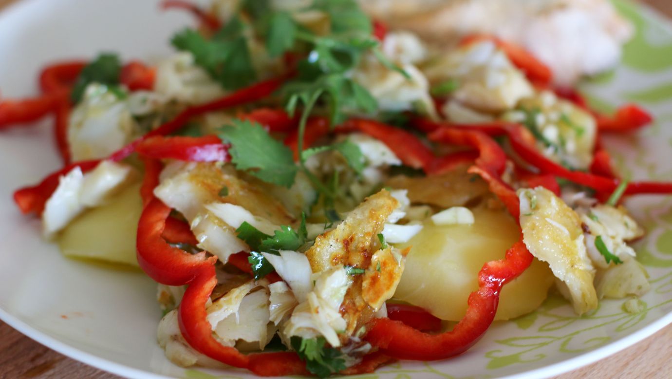 Receita de Salada bacalhau assado com pimentos