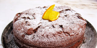 Receita de Bolo de Cacau e Laranja