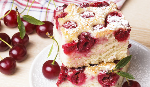 Receita de Bolo de cereja em calda