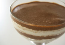 Receita de Mousse de chocolate em camadas