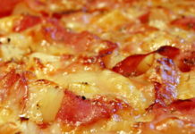 Receita de Pizza de bacon e ananás