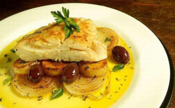 Bacalhau à moda do Porto, a receita tradicional Receita de bacalhau à moda do Porto