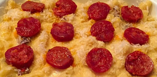 Receita de macarrão com chouriço gratinado