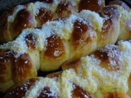 Receita de pão doce com cobertura de Creme de Baunilha