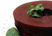 Receita de pudim de chocolate com menta