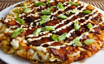 Okonomiyaki, pizza japonesa ou panqueca japonesa