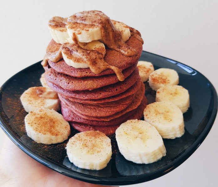 Receita de panquecas de aveia e banana